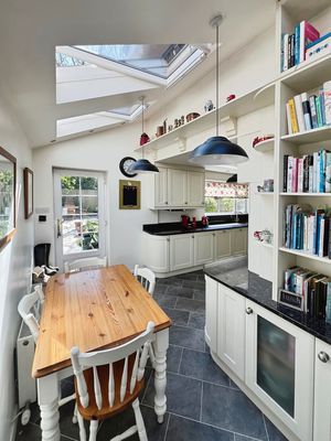 Kitchen- click for photo gallery